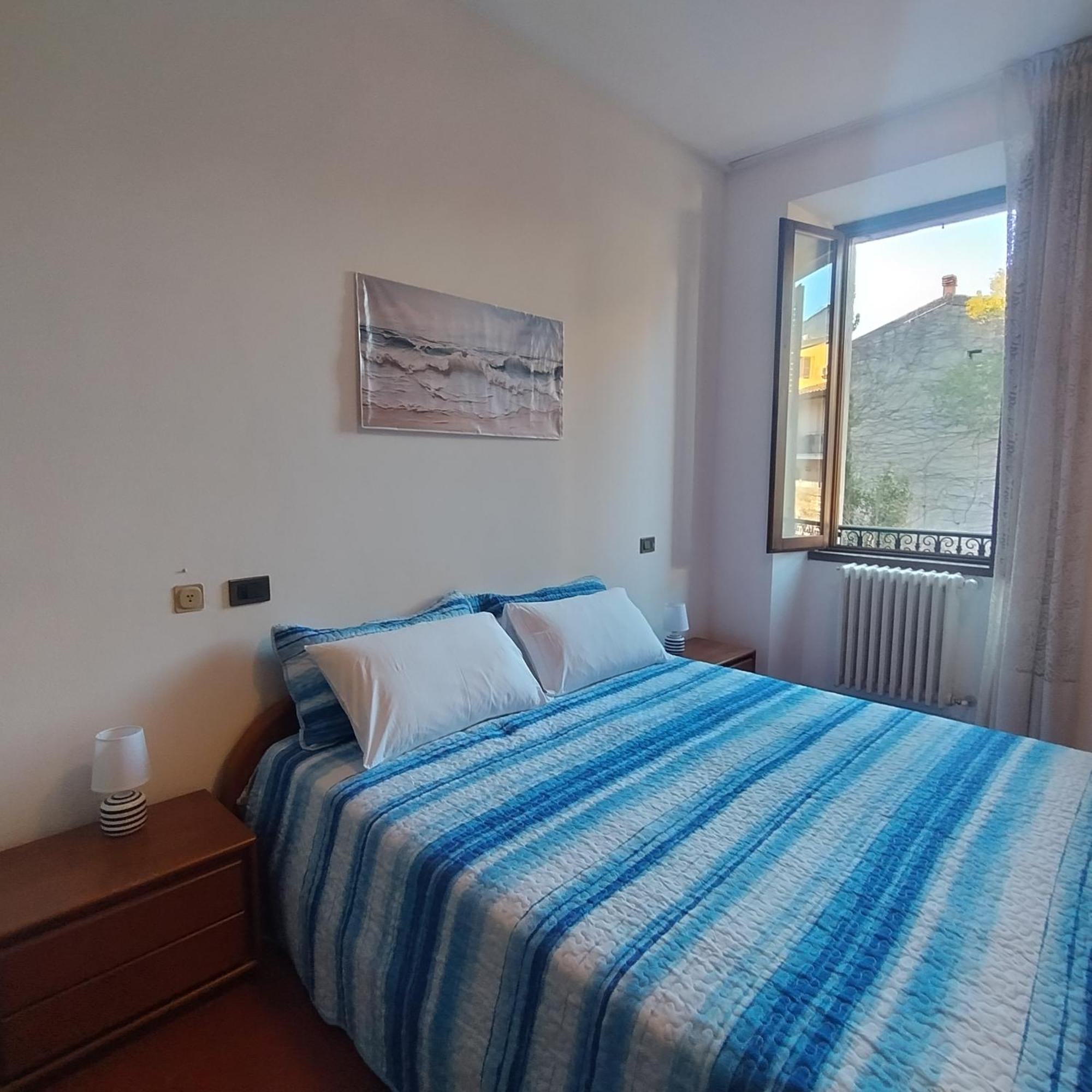 Casa Preziosa - Salo Lägenhet Exteriör bild